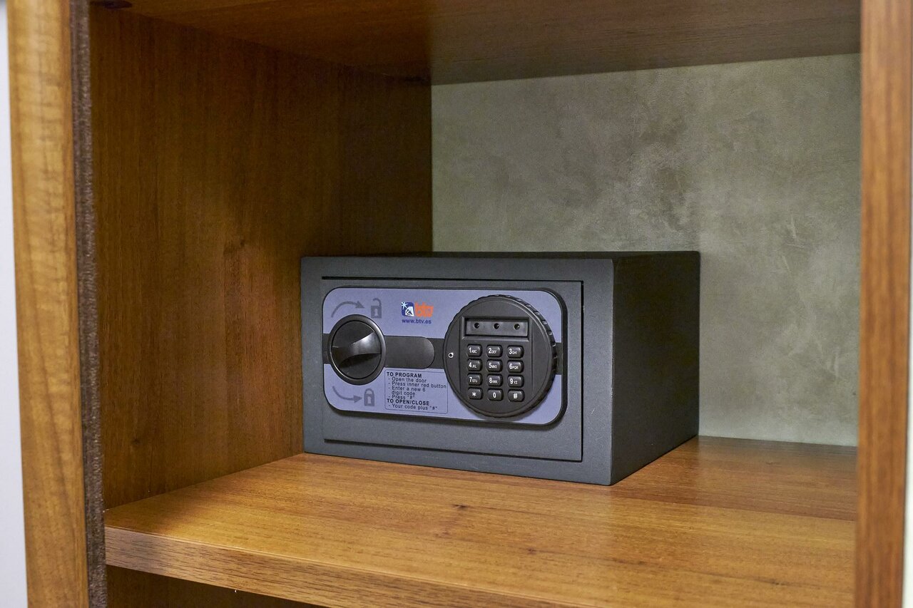 Гостиница Пионер Люкс Саратов-51