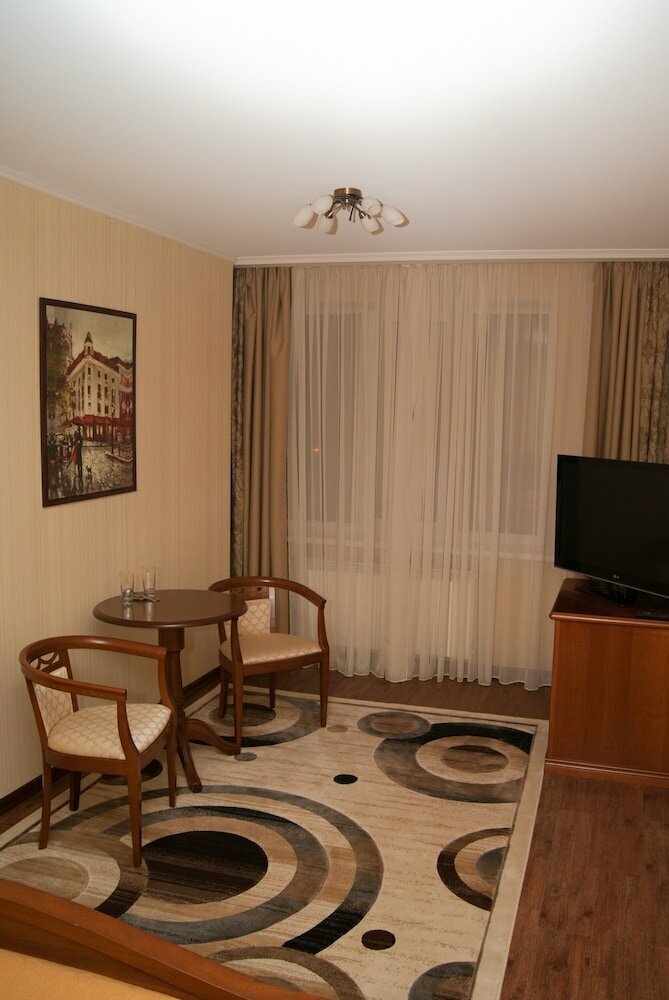 Гостиница Пионер Люкс Саратов-99