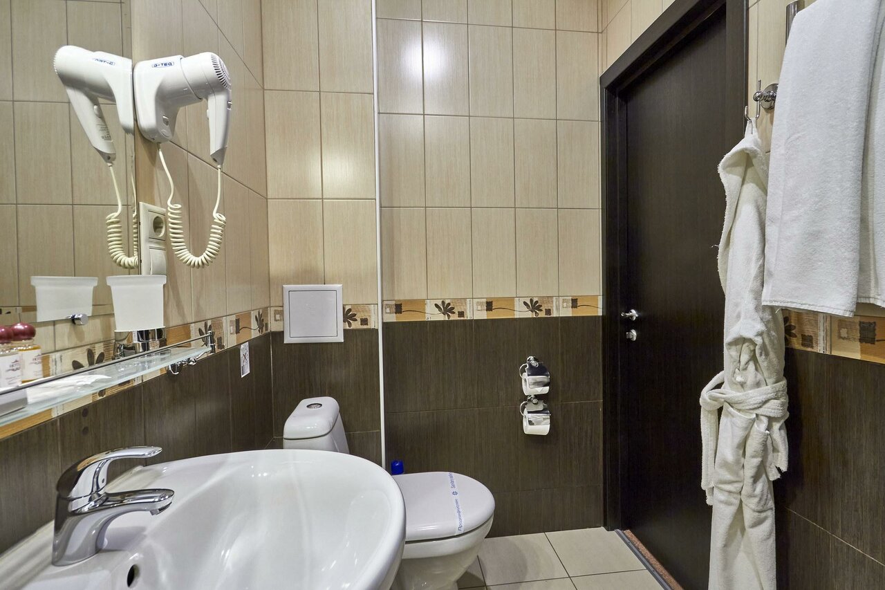 Гостиница Пионер Люкс Саратов-105