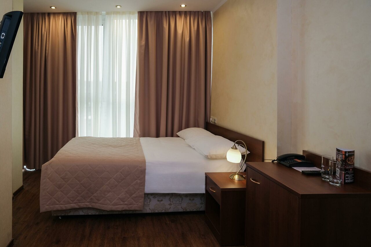 Гостиница Пионер Люкс Саратов-220