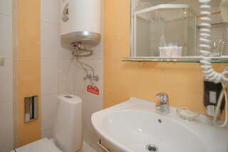 Гостиница Пионер Люкс Саратов Стандарт улучшенный DBL-5