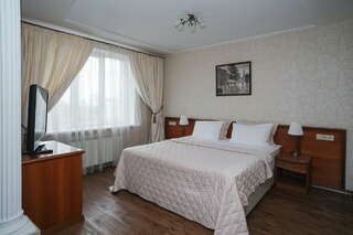 Гостиница Пионер Люкс Саратов Люкс DBL-1