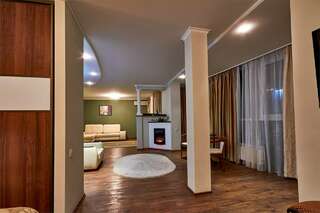 Гостиница Пионер Люкс Саратов VIP DBL-15