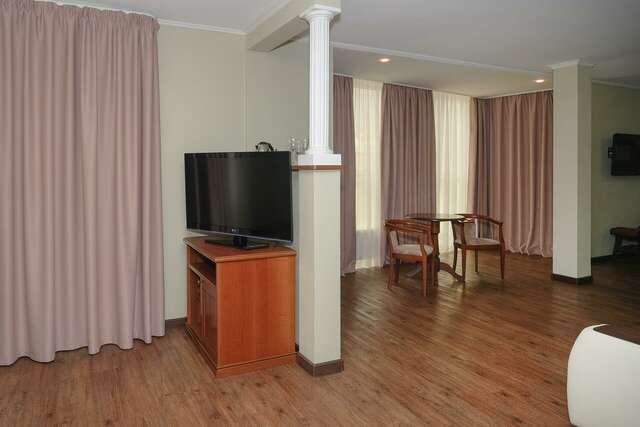 Гостиница Пионер Люкс Саратов-243