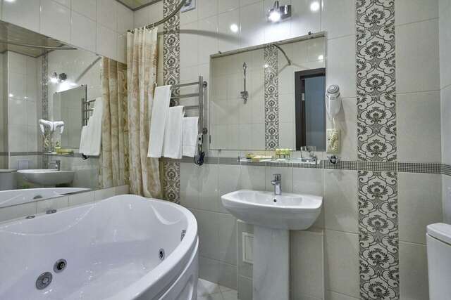 Гостиница Пионер Люкс Саратов-53