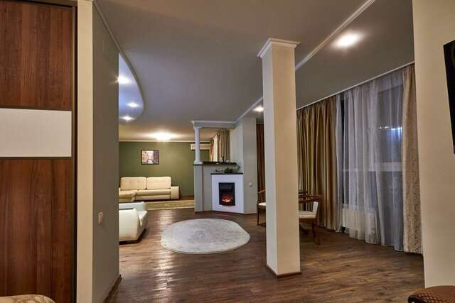 Гостиница Пионер Люкс Саратов-52