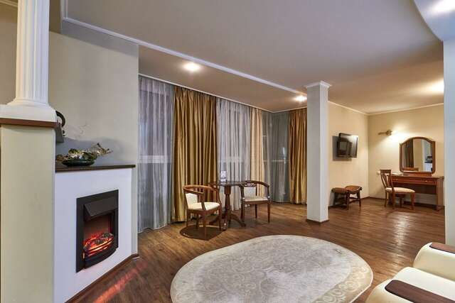 Гостиница Пионер Люкс Саратов-96